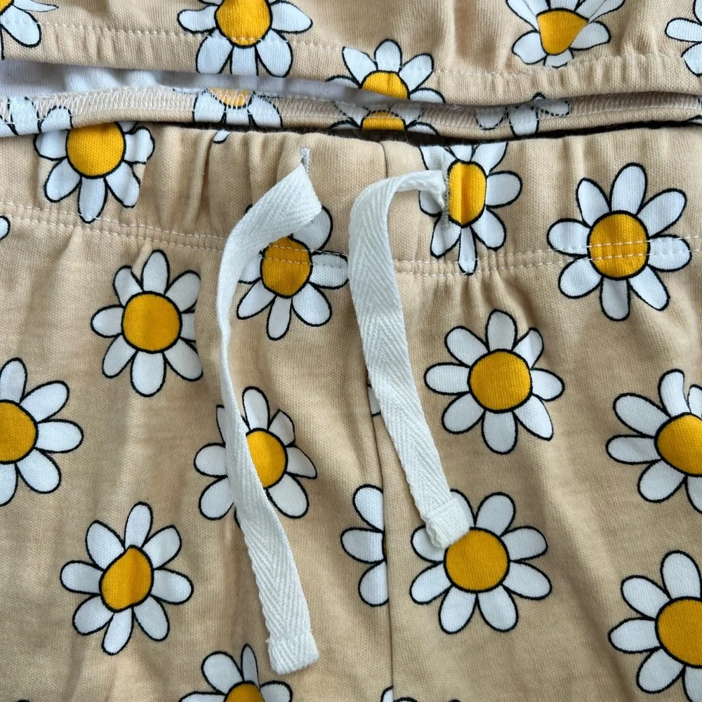 SIIX Daisy Pop Biscotf Matching Set in Tan - Elastic Waist Top & Pants